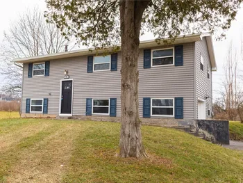 Property at 41 Wallman Drive, Henrietta, NY 14467