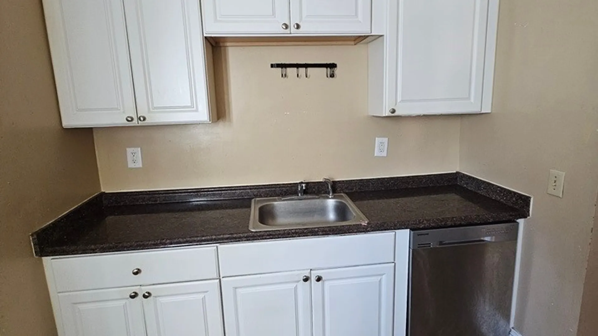 Property at 758 Niagara Street, Buffalo, NY 14213 8