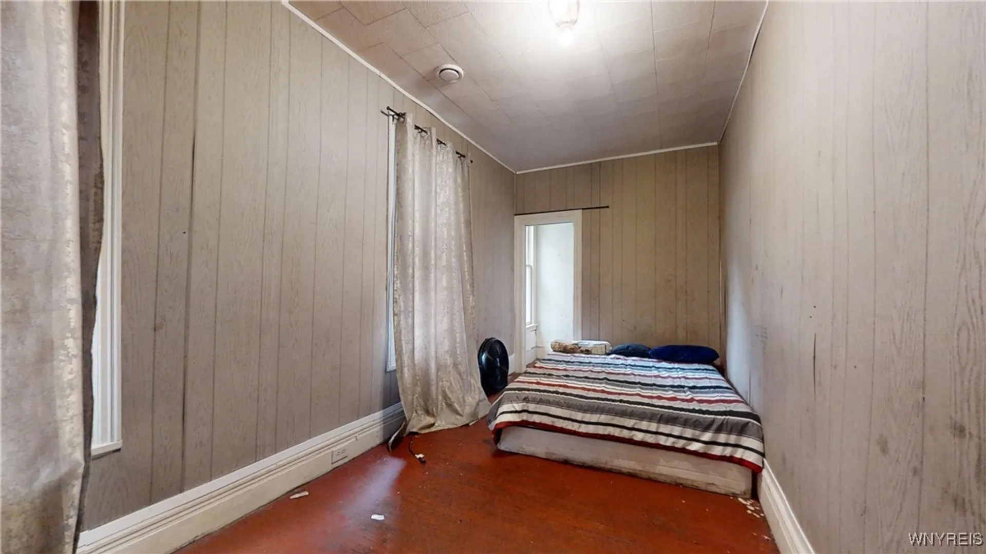 Property at 52 Dart Street, Buffalo, NY 14213 4