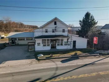 Property at 10204 Roosevelt Highway, Yates, NY 14098