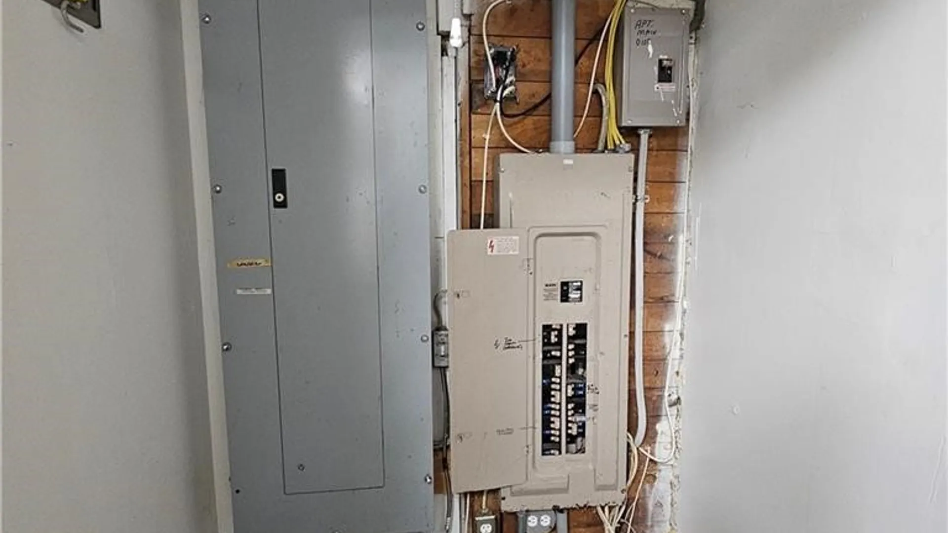 Property at 10204 Roosevelt Highway, Yates, NY 14098 22