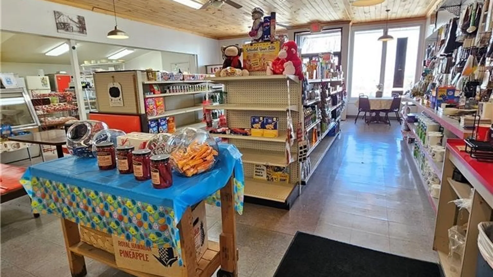 Property at 10204 Roosevelt Highway, Yates, NY 14098 5