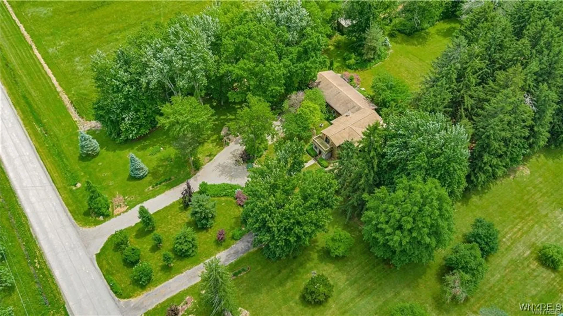 Property at 5948 Chestnut Road, Newfane, NY 14108 33