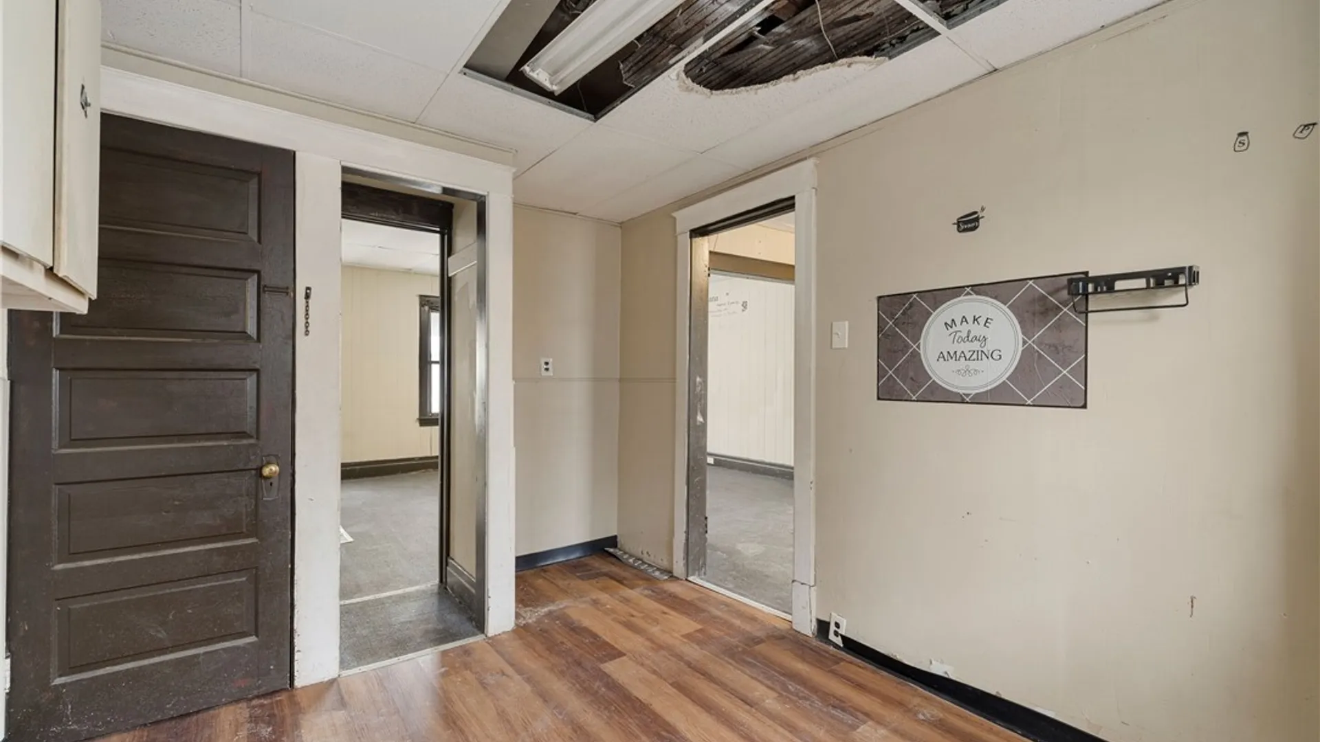 Property at 1868 Weston Avenue, Niagara Falls, NY 14305 14