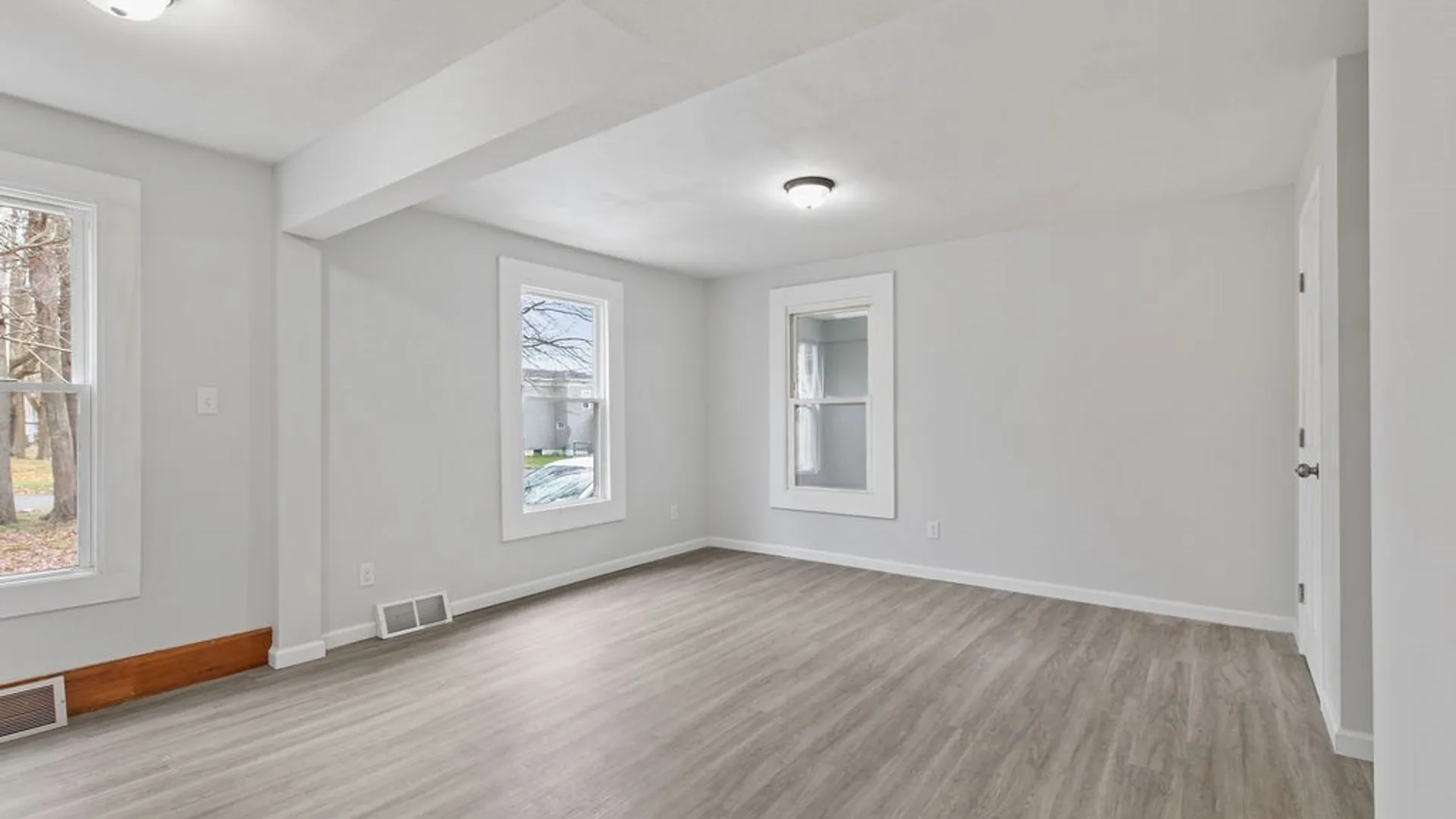 Property at 221 5th Street, Fulton, NY 13069 9