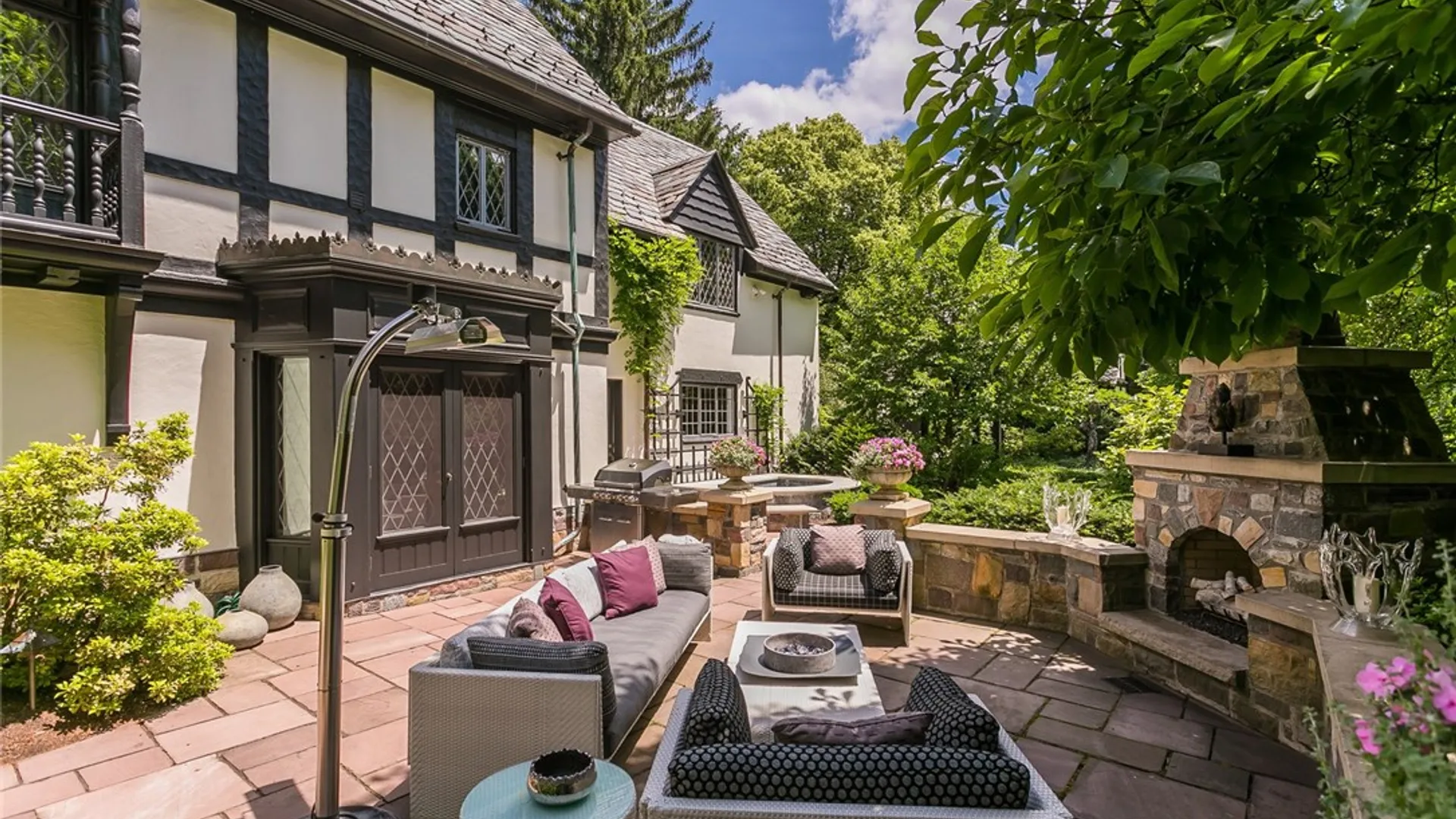 Property at 239 Sandringham Road, Brighton, NY 14610 7