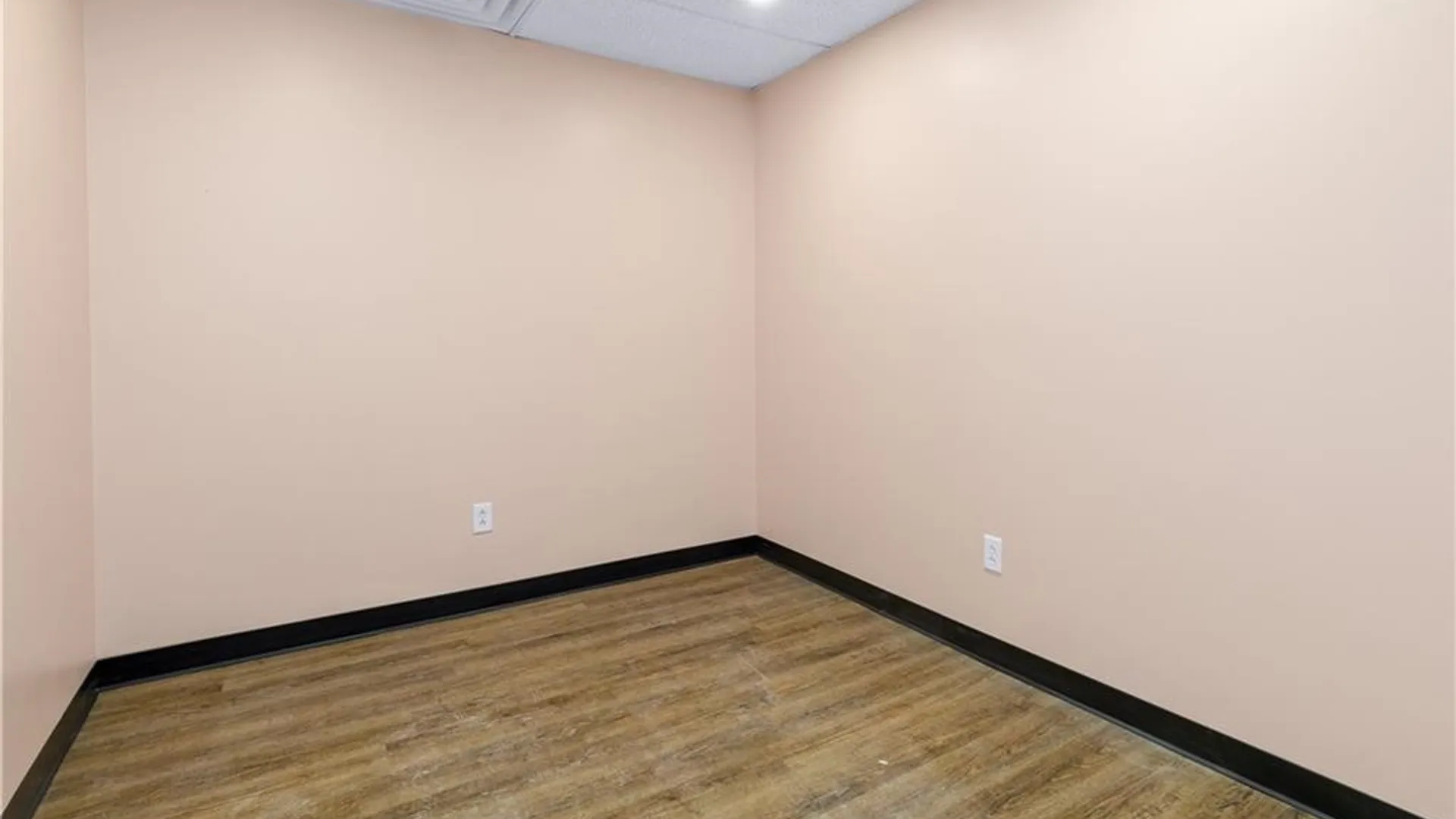 Property at 238 Oriskany Boulevard, Whitestown, NY 13492 8