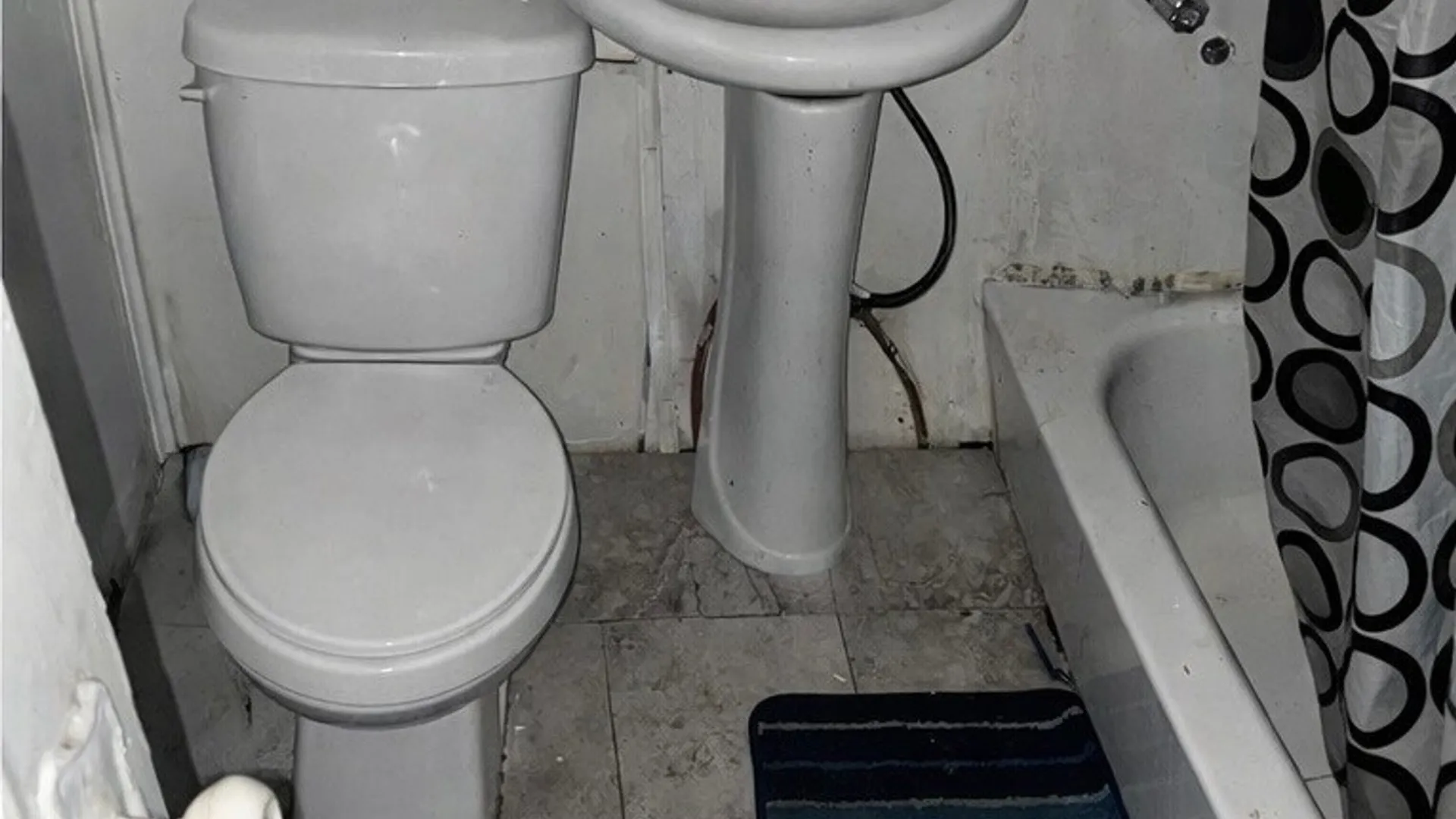 Property at 936 Schuyler Street, Utica, NY 13502 28