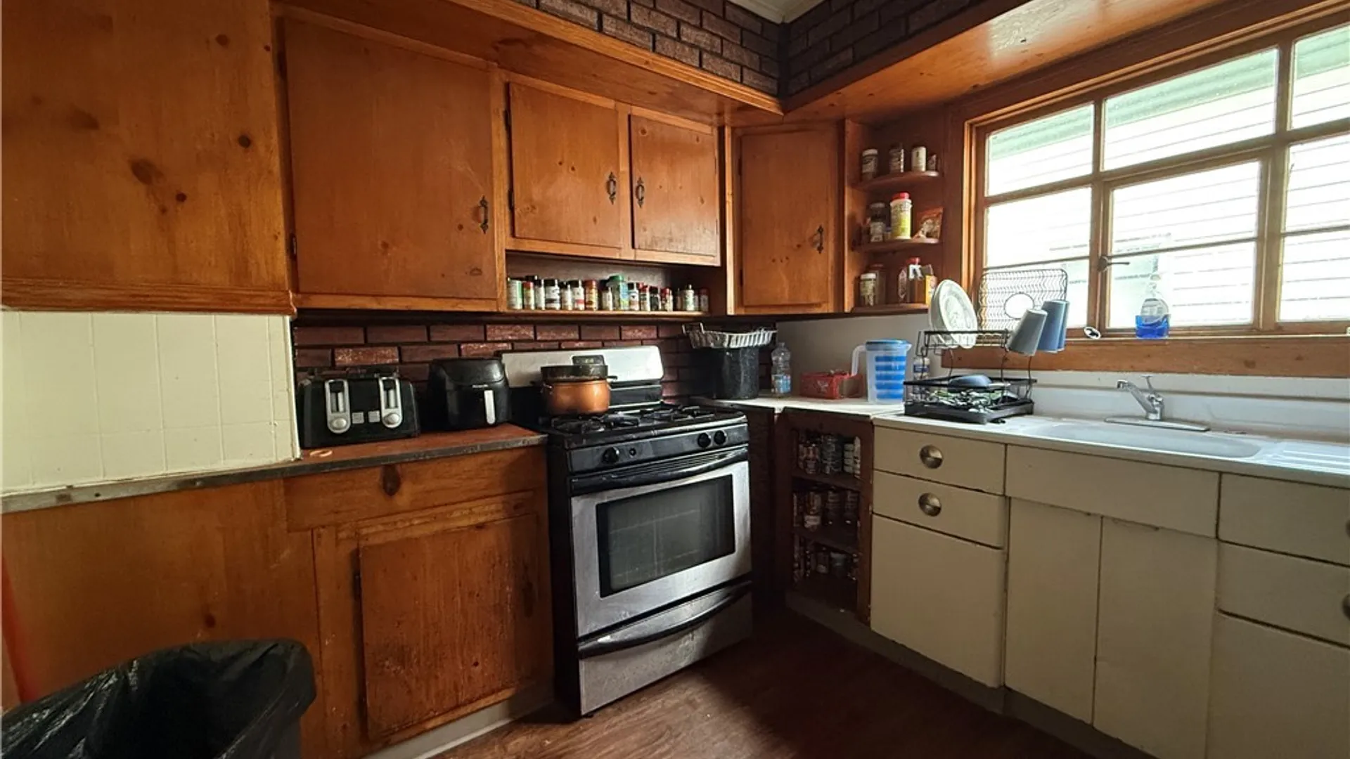 Property at 491 Doat Street, Buffalo, NY 14211 7