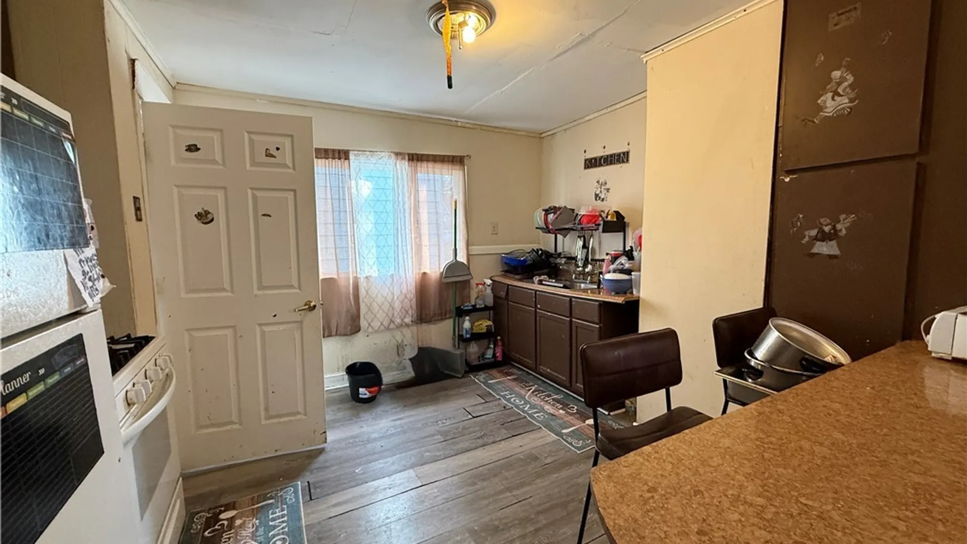 Property at 445 Shirley Avenue, Buffalo, NY 14215 5