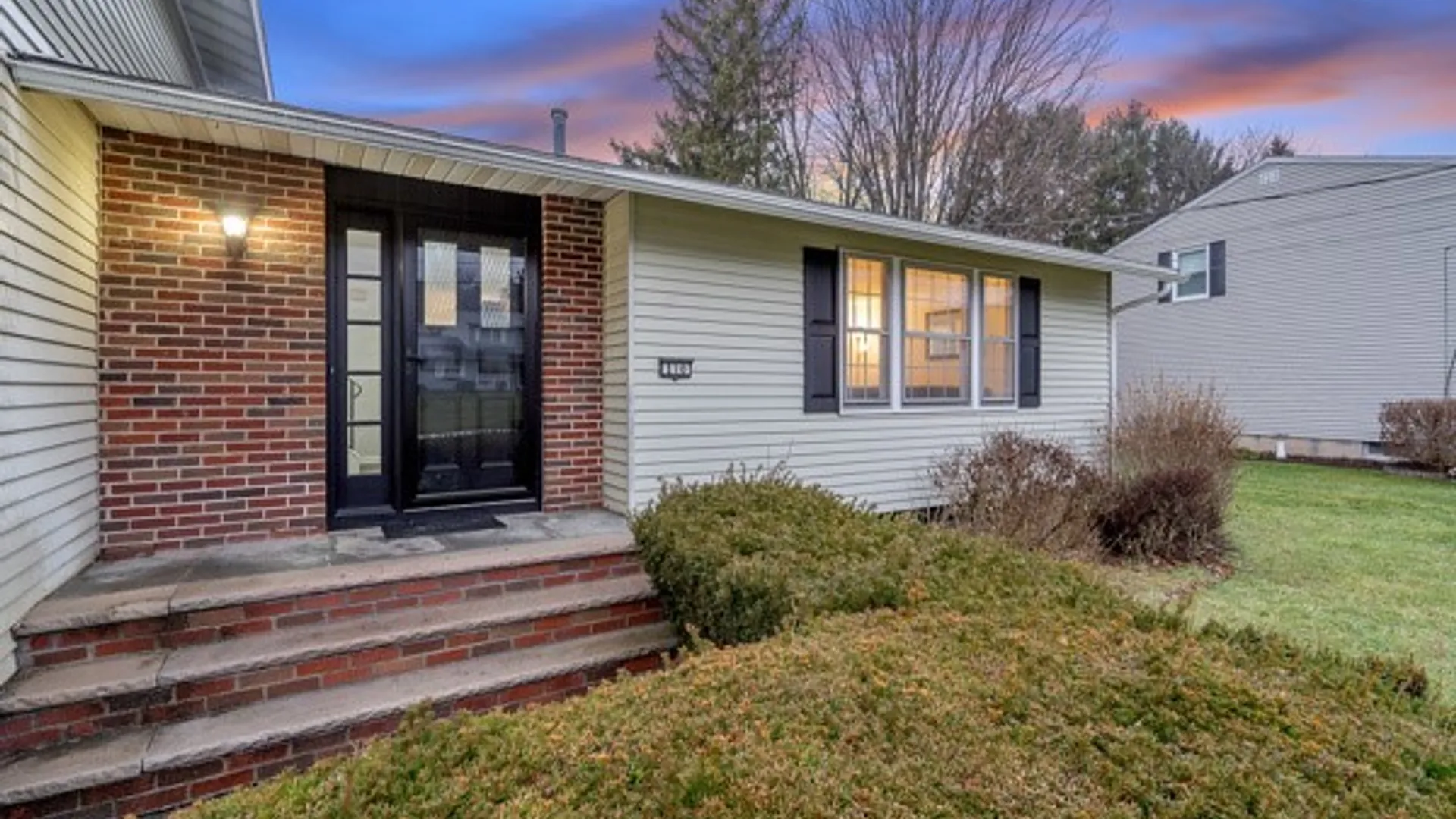 Property at 110 Mallard Drive, Camillus, NY 13031 2