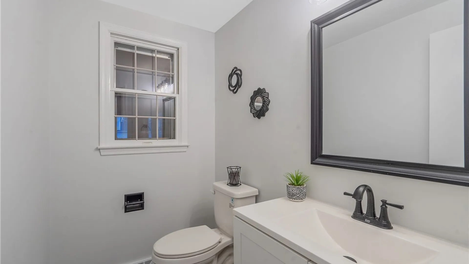 Property at 110 Mallard Drive, Camillus, NY 13031 20