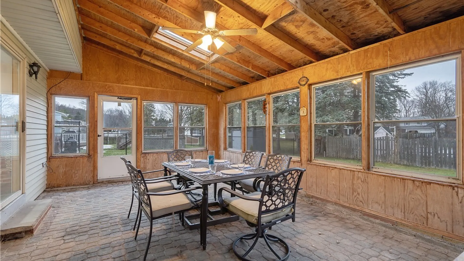 Property at 110 Mallard Drive, Camillus, NY 13031 32