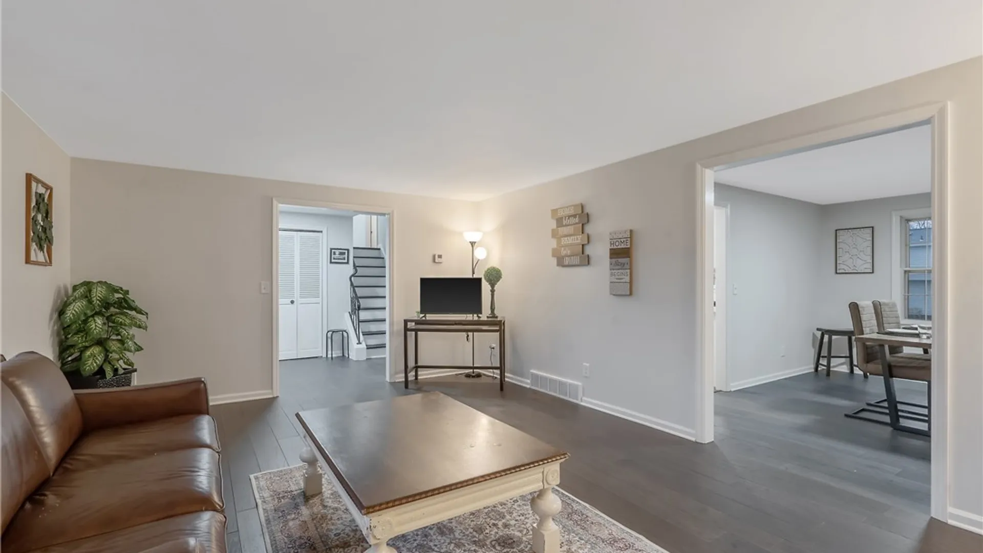 Property at 110 Mallard Drive, Camillus, NY 13031 5