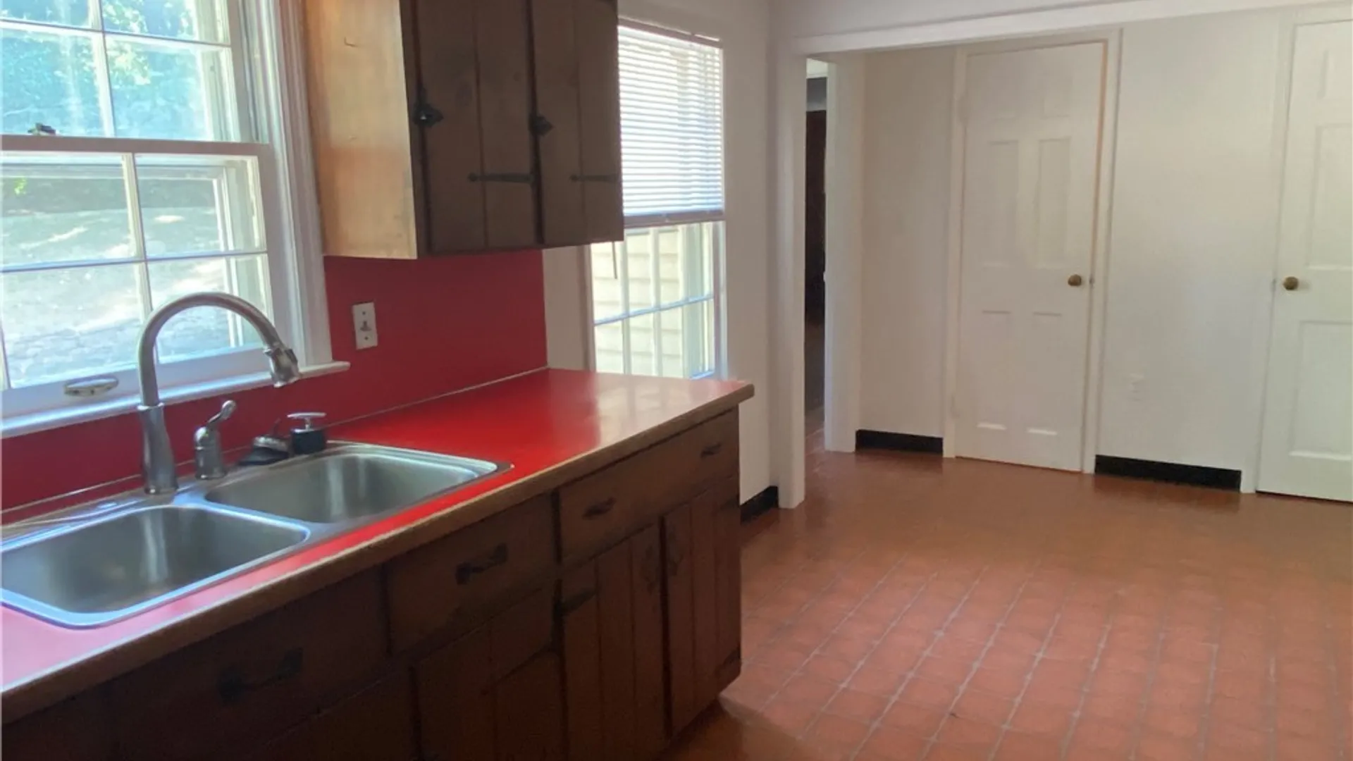 Property at 103 Paris Road, New Hartford, NY 13413 14