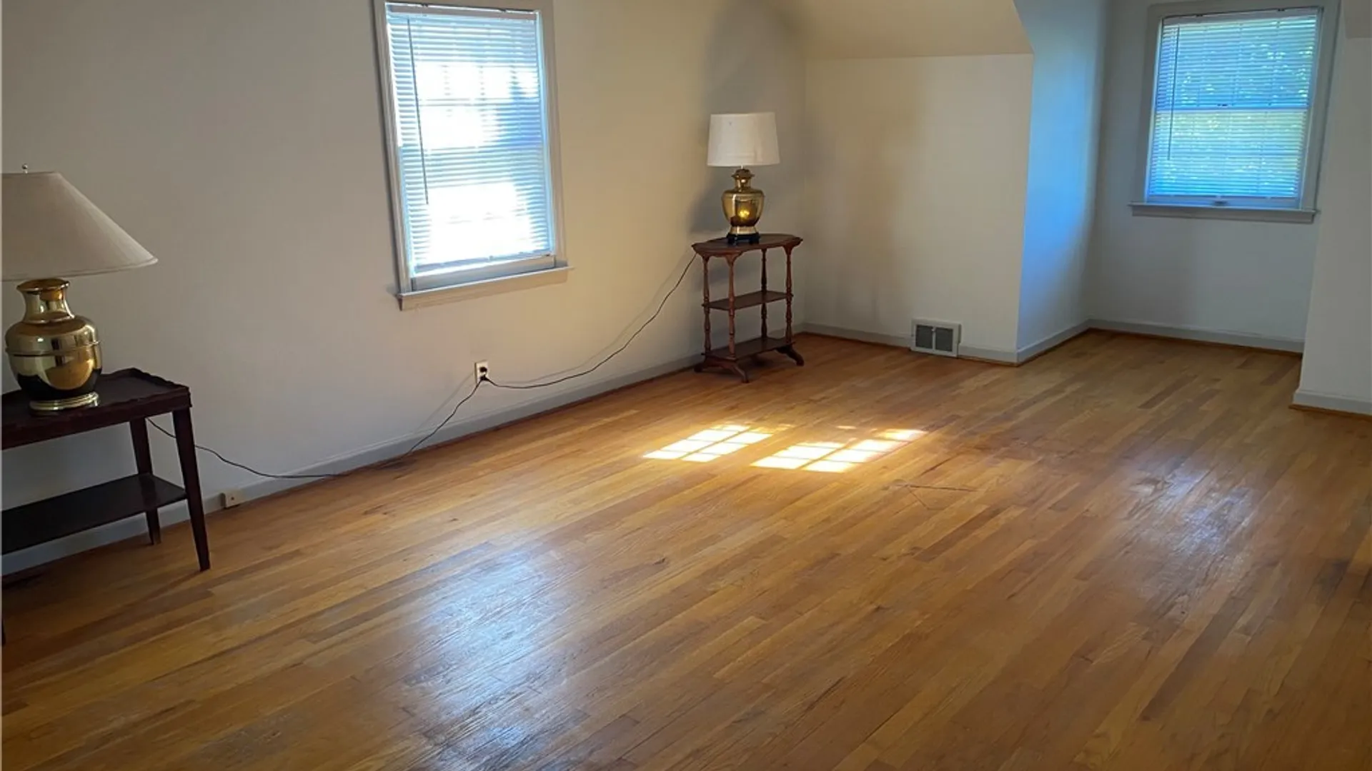 Property at 103 Paris Road, New Hartford, NY 13413 20