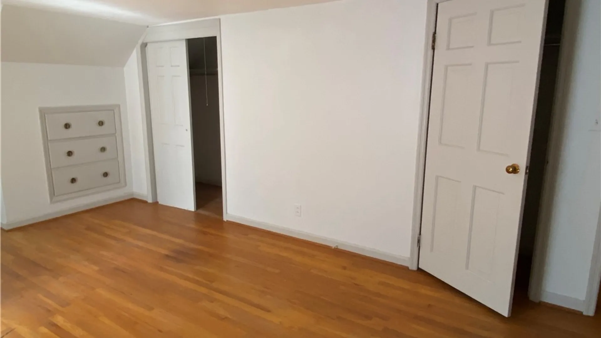 Property at 103 Paris Road, New Hartford, NY 13413 21