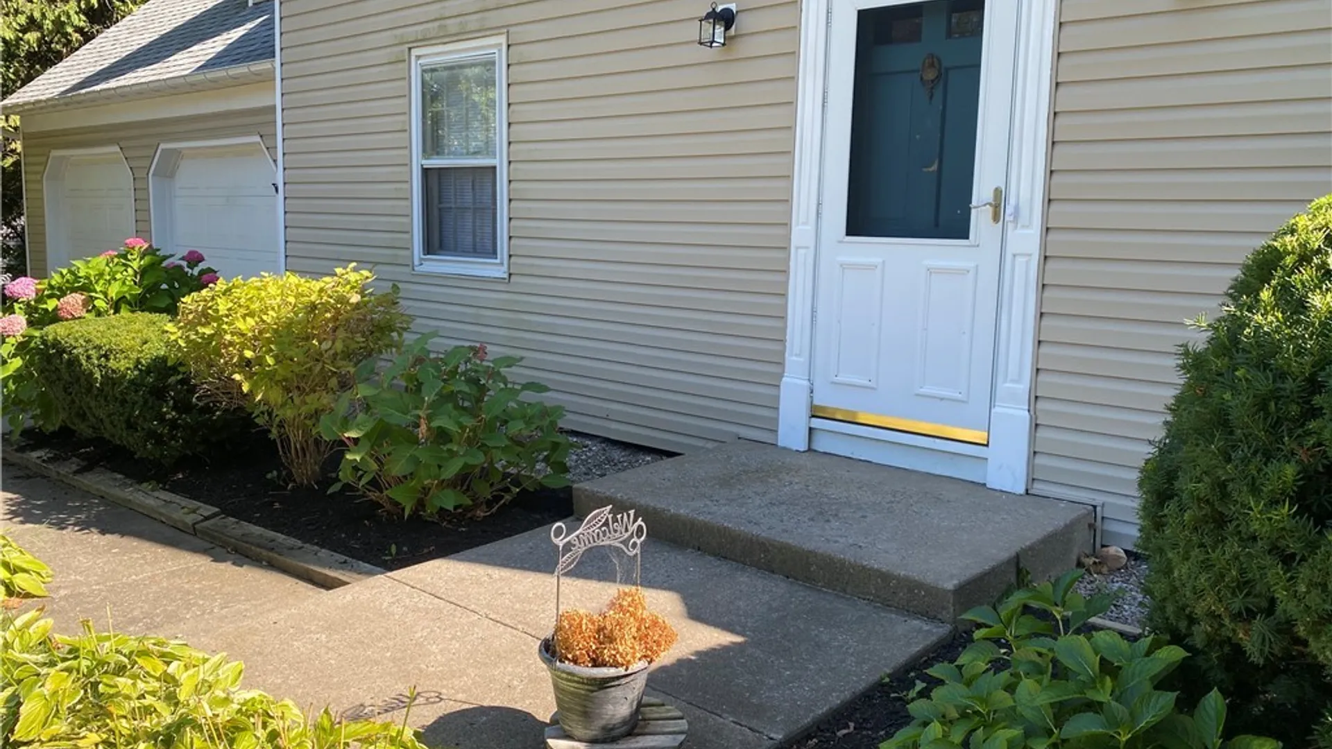 Property at 103 Paris Road, New Hartford, NY 13413 42