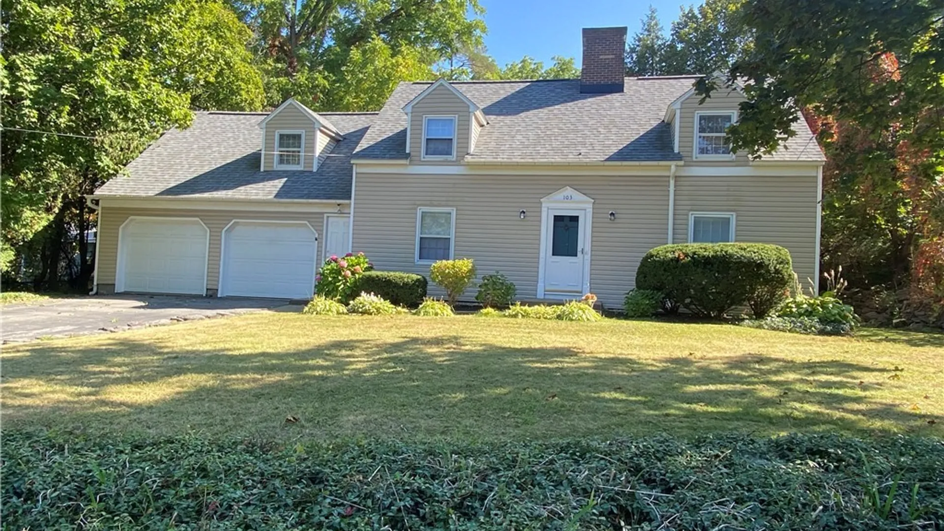 Property at 103 Paris Road, New Hartford, NY 13413 45