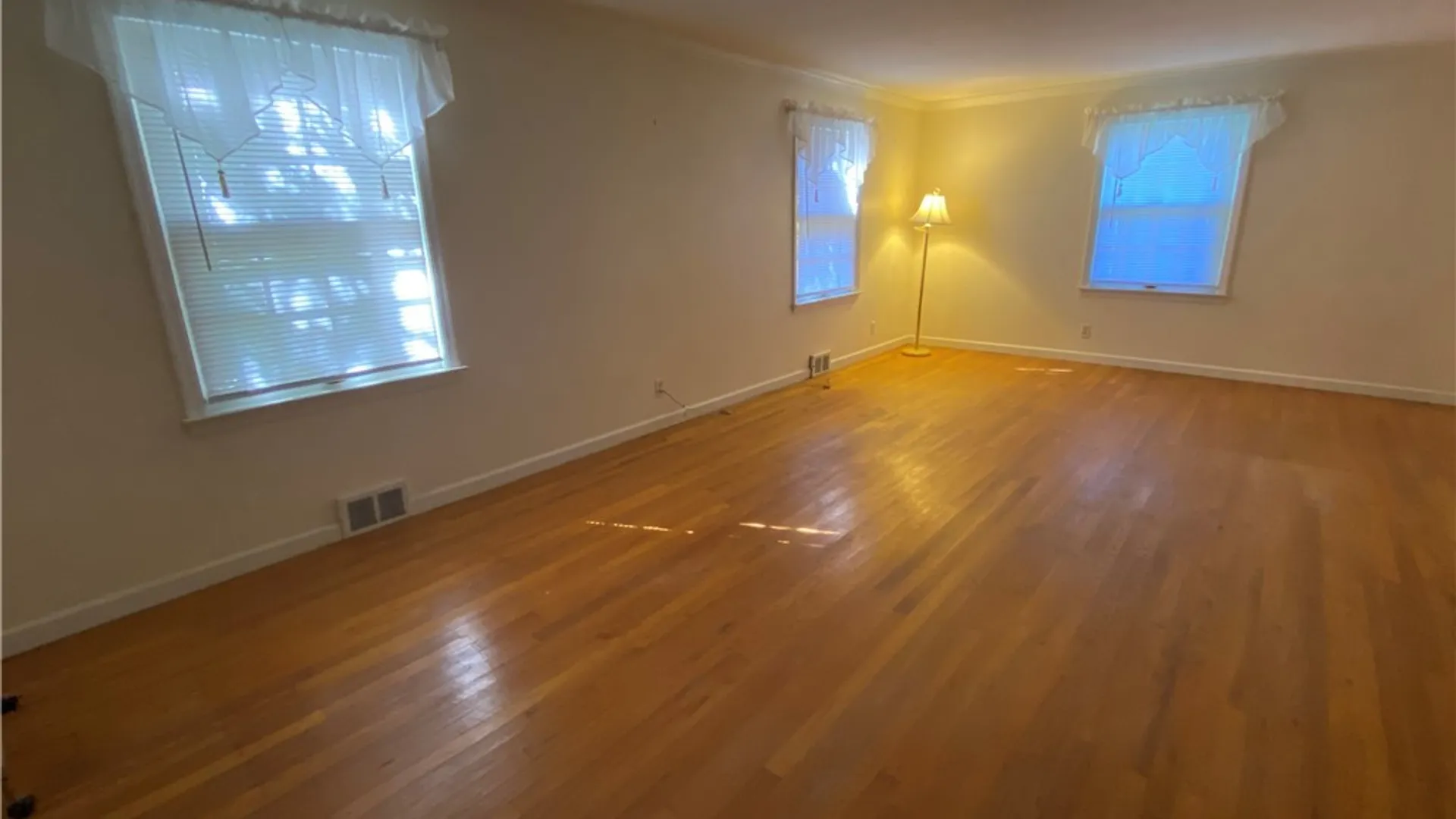 Property at 103 Paris Road, New Hartford, NY 13413 6