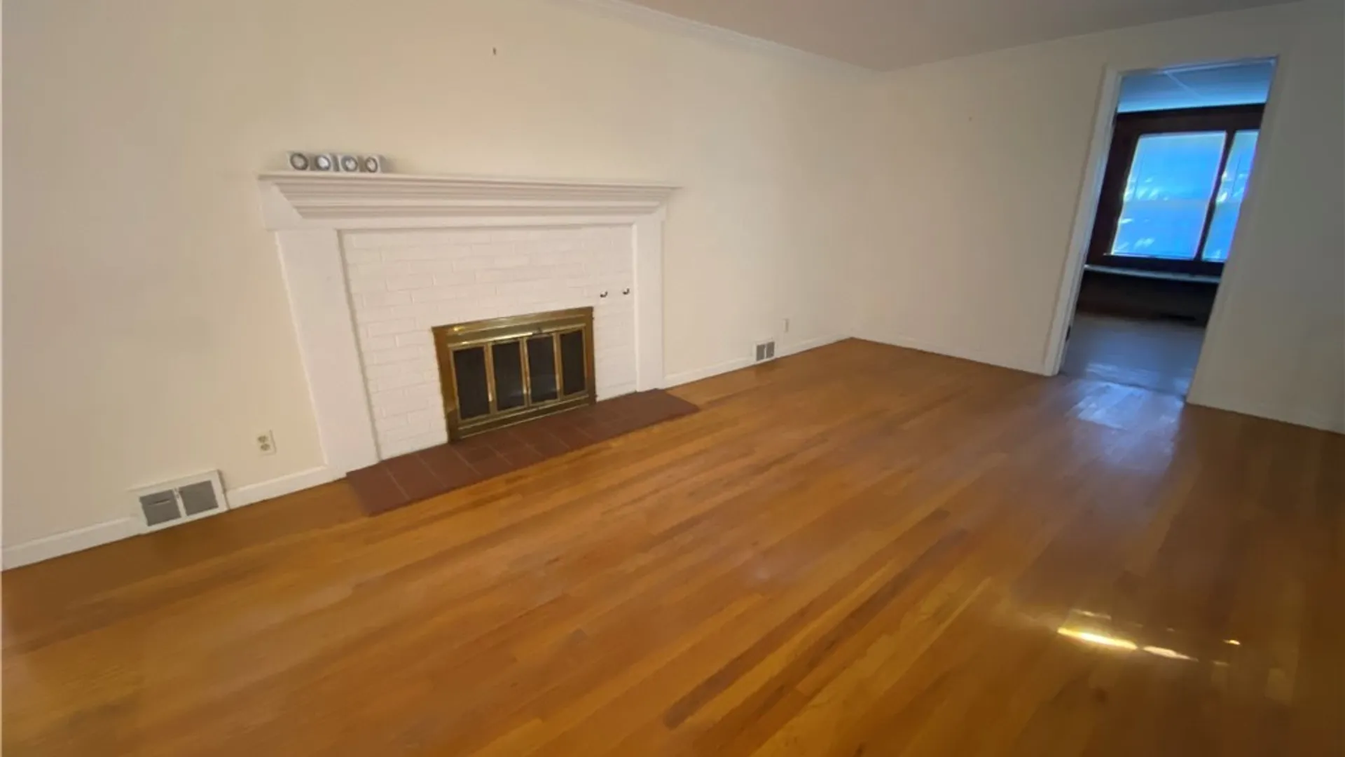 Property at 103 Paris Road, New Hartford, NY 13413 7