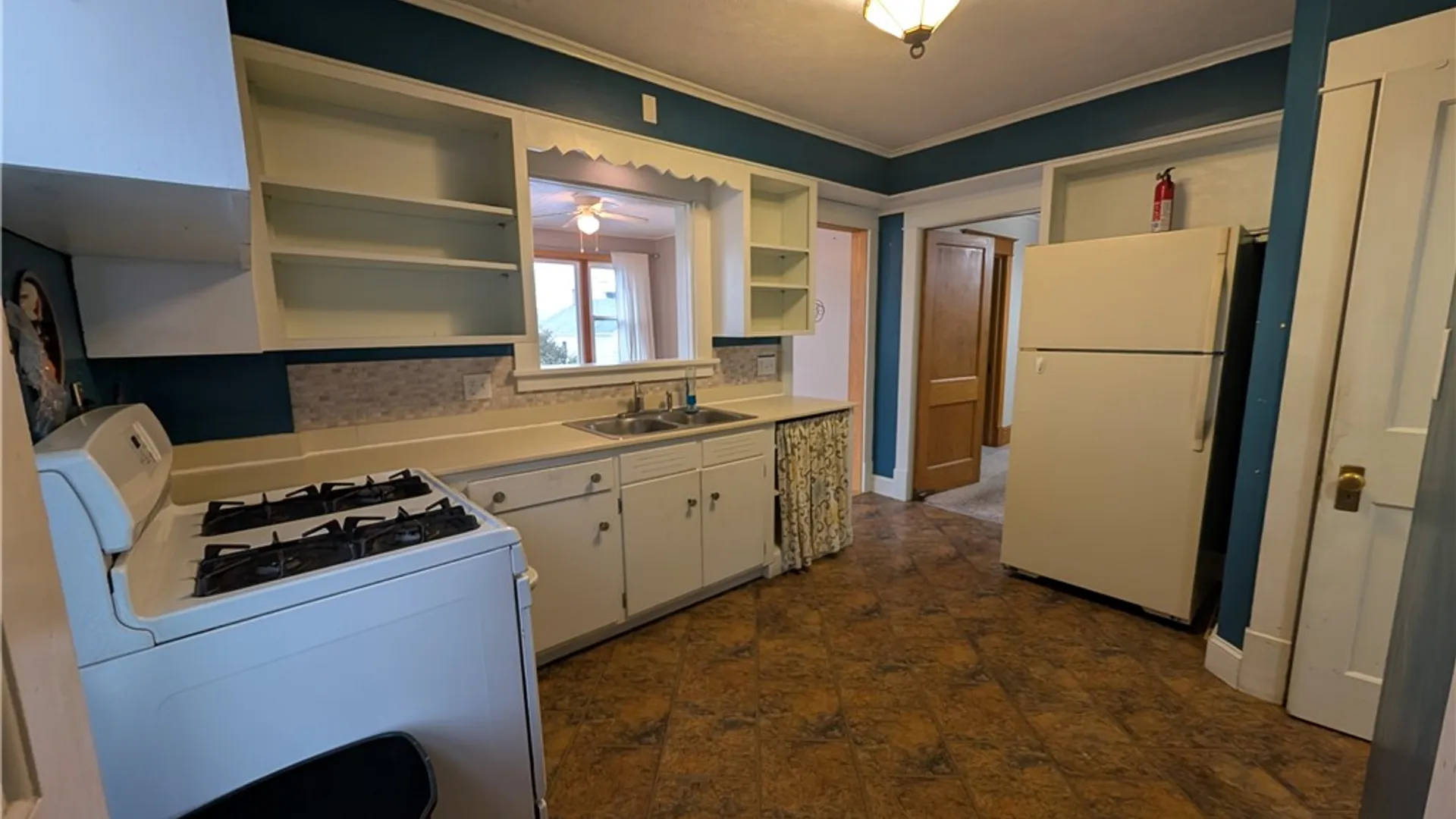Property at 37 Calvin Court, Bradford City, PA 16701 11