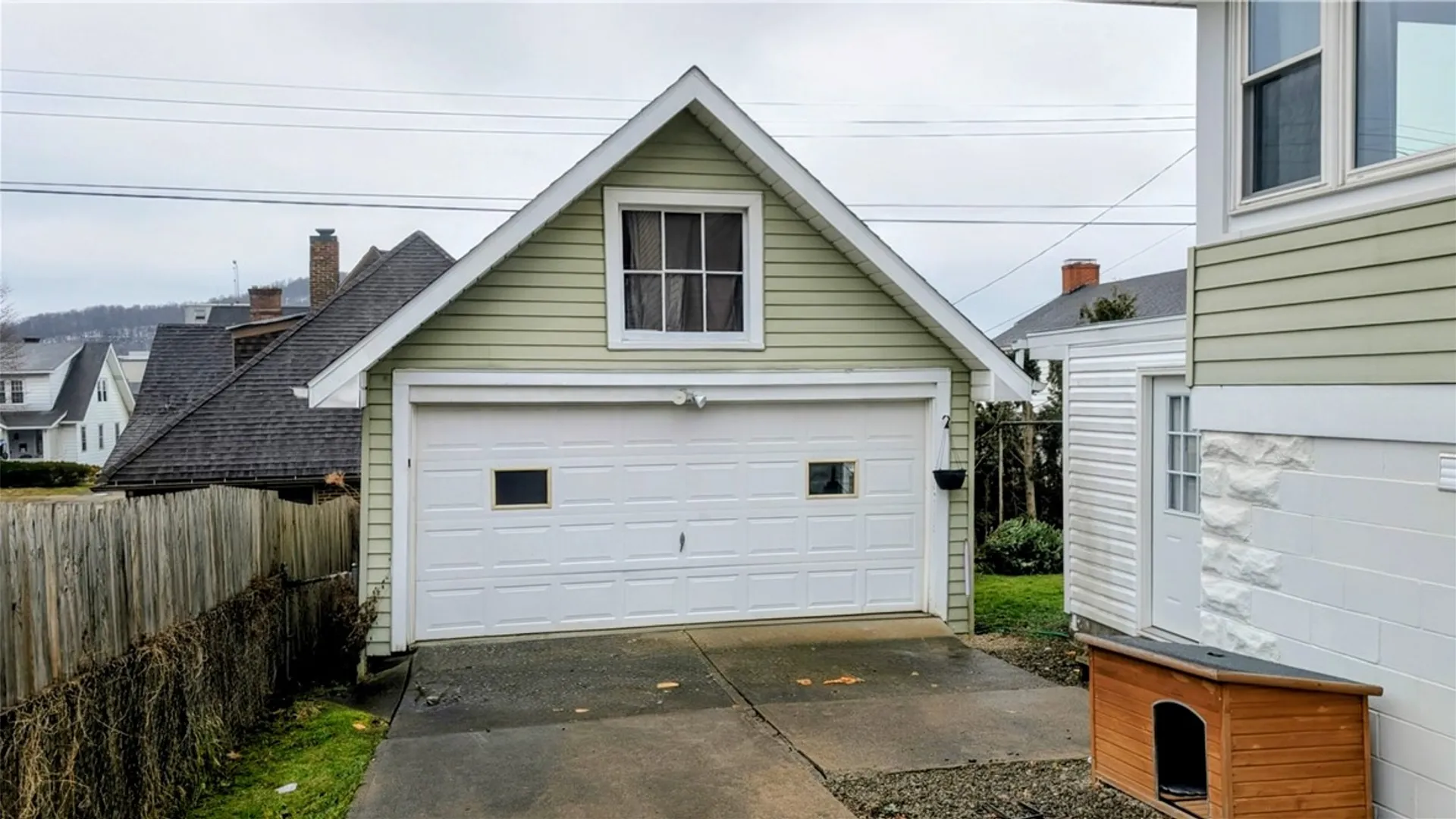 Property at 37 Calvin Court, Bradford City, PA 16701 2