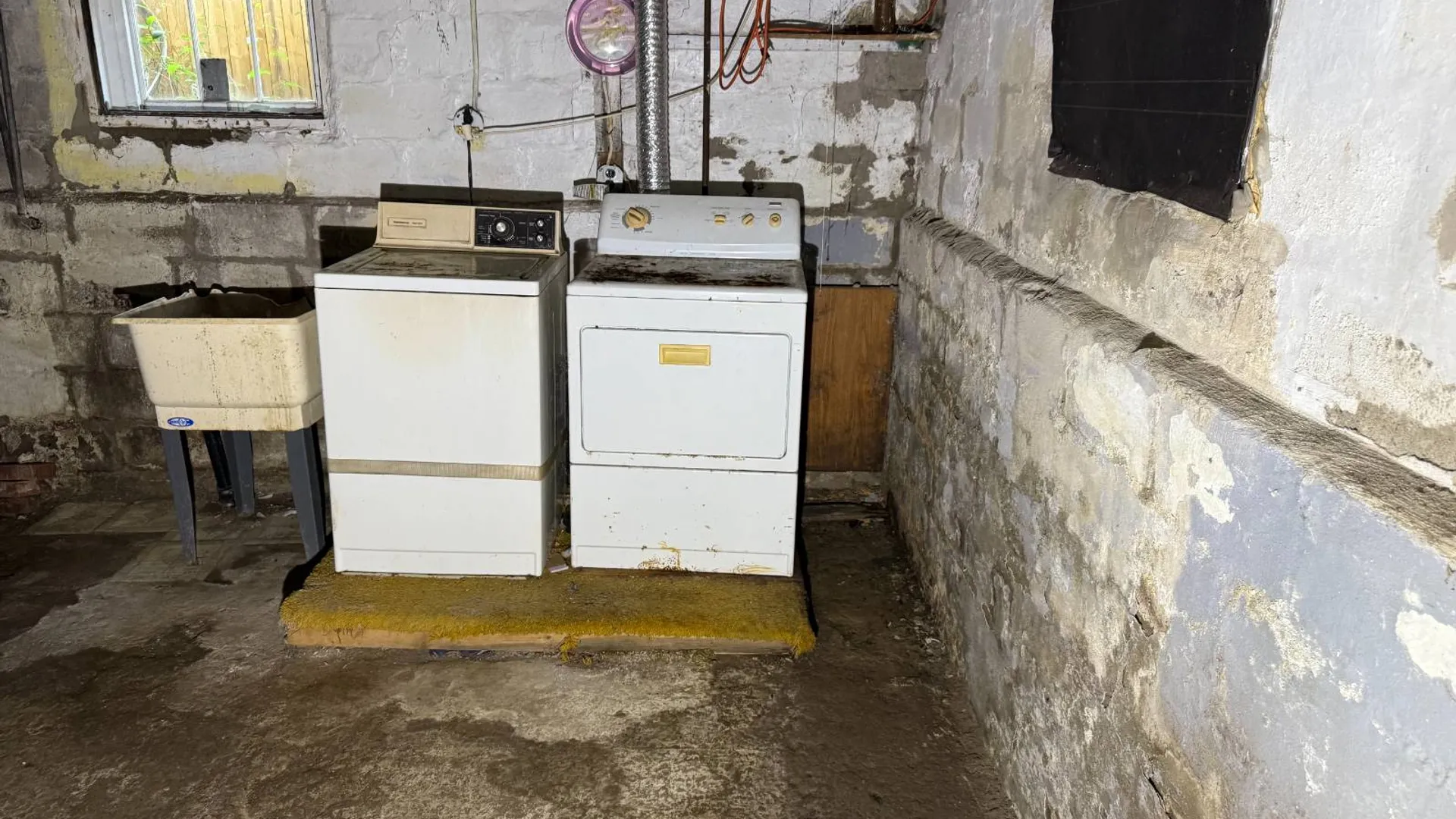 Property at 208 Paul Ave, Syracuse, NY 13206 23