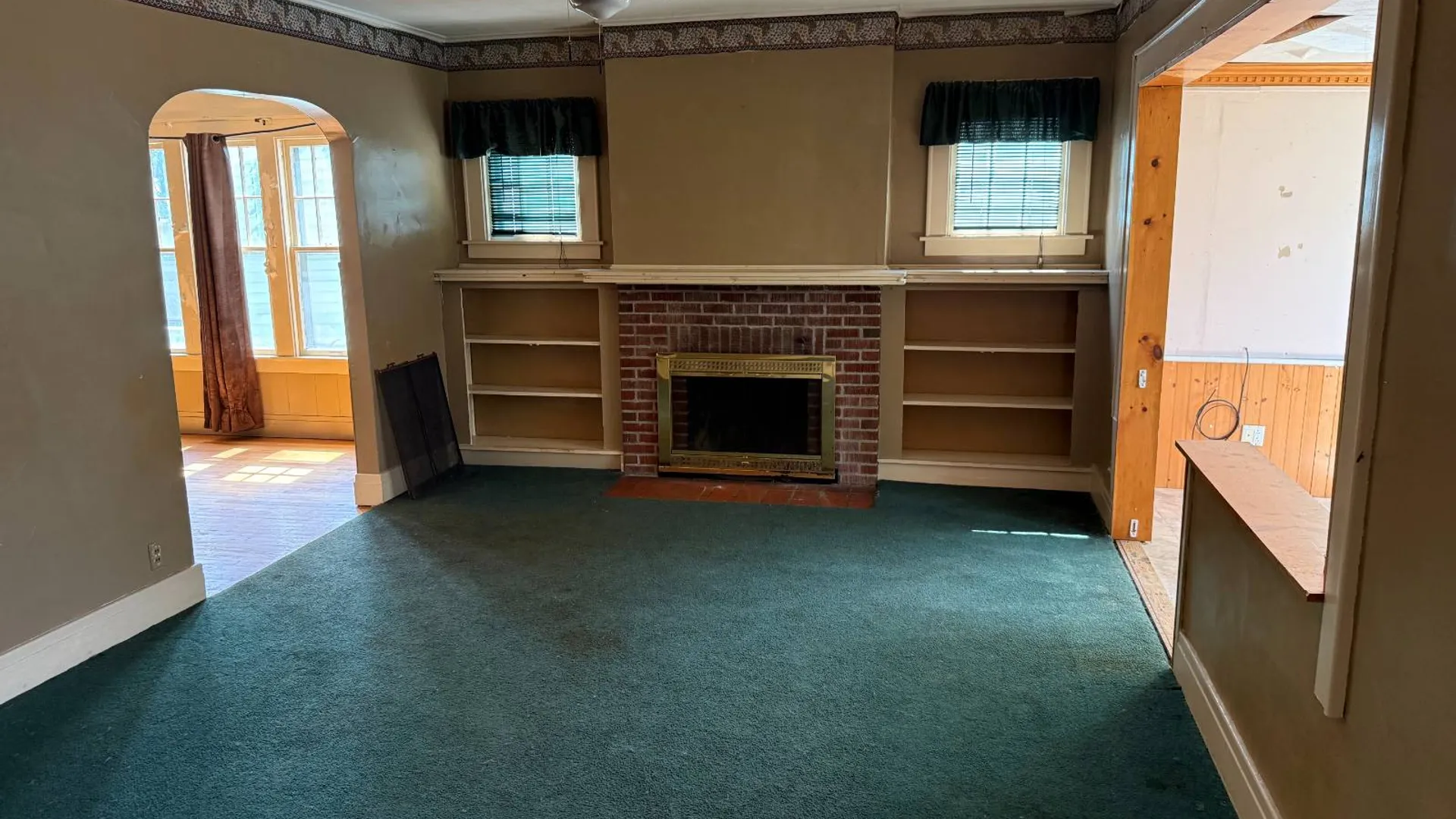 Property at 208 Paul Ave, Syracuse, NY 13206 7