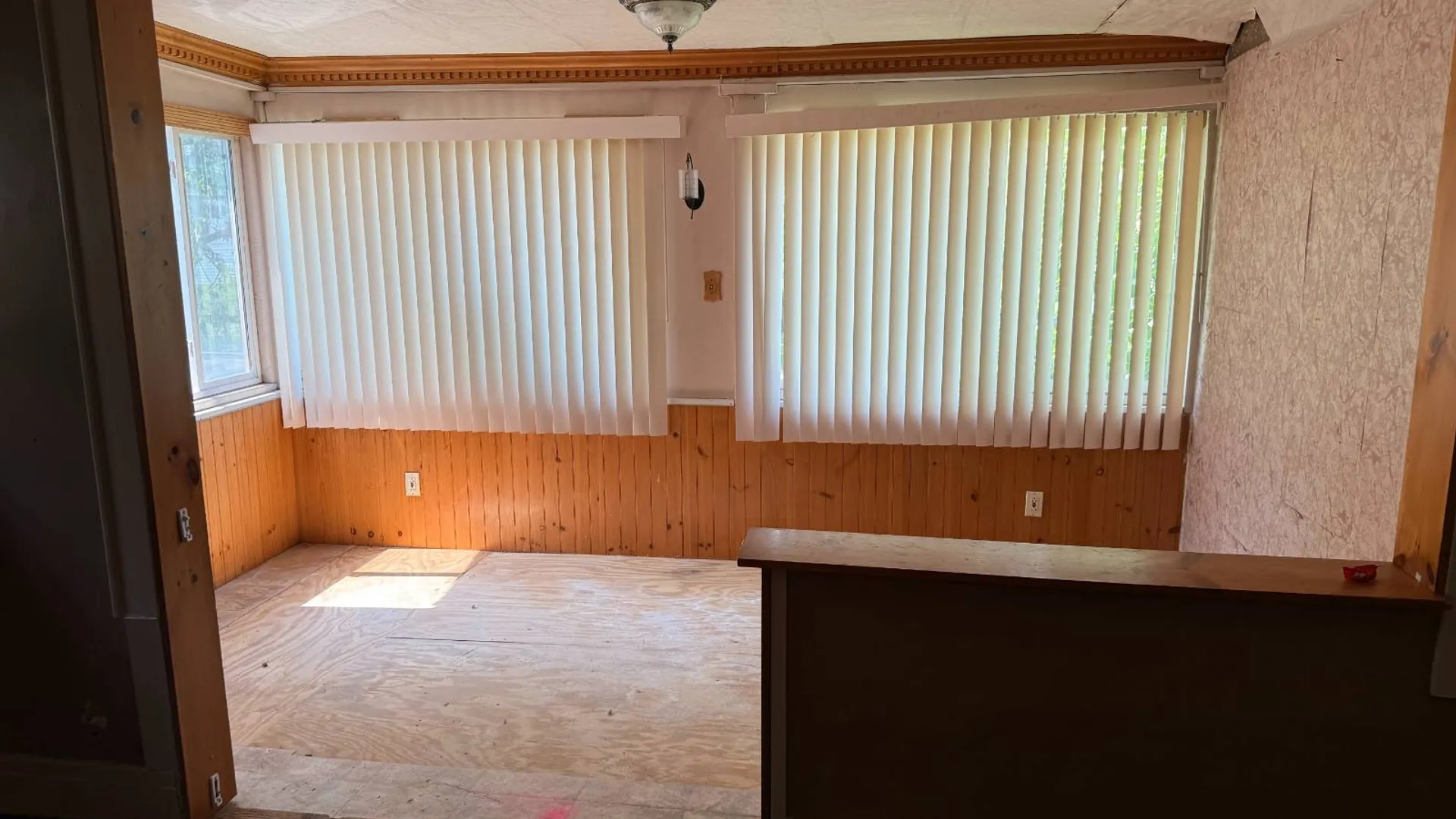 Property at 208 Paul Ave, Syracuse, NY 13206 9