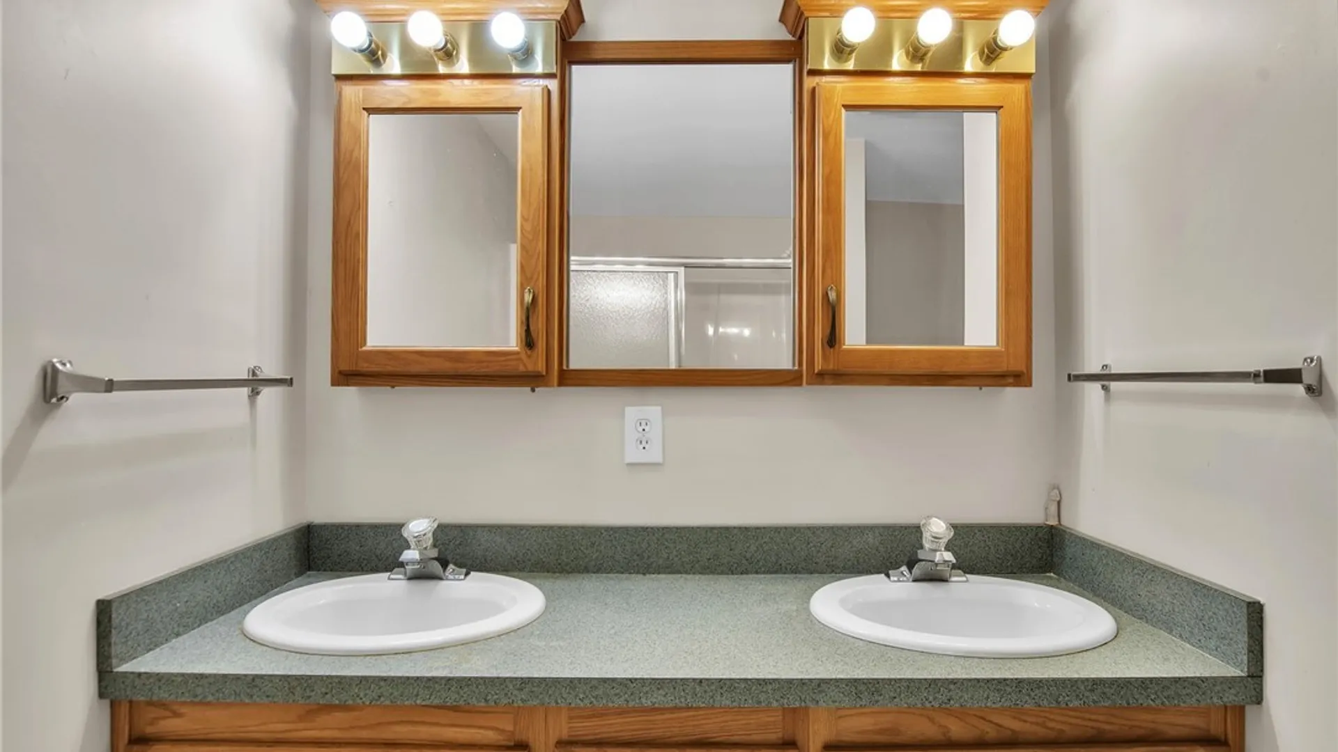 Property at 66 Main, Pembroke, NY 14036 30