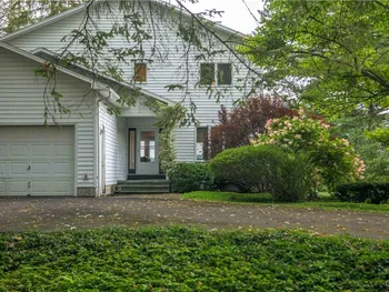 1916 Lake Road, Skaneateles, NY 13152