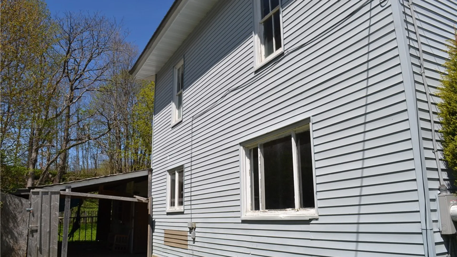 Property at 40 Jefferson Street, New Albion, NY 14719 3
