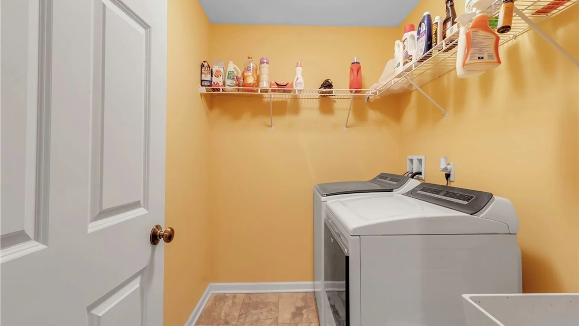 Property at 30 Sedge, Lancaster, NY 14086 14