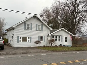 Property at 16647 State Route 31, Murray, NY 14470