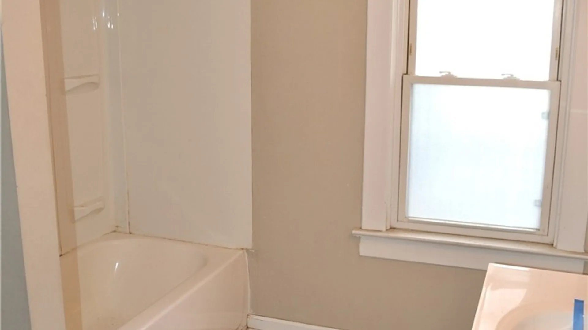 Property at 4670 Broadway, Cheektowaga, NY 14043 16