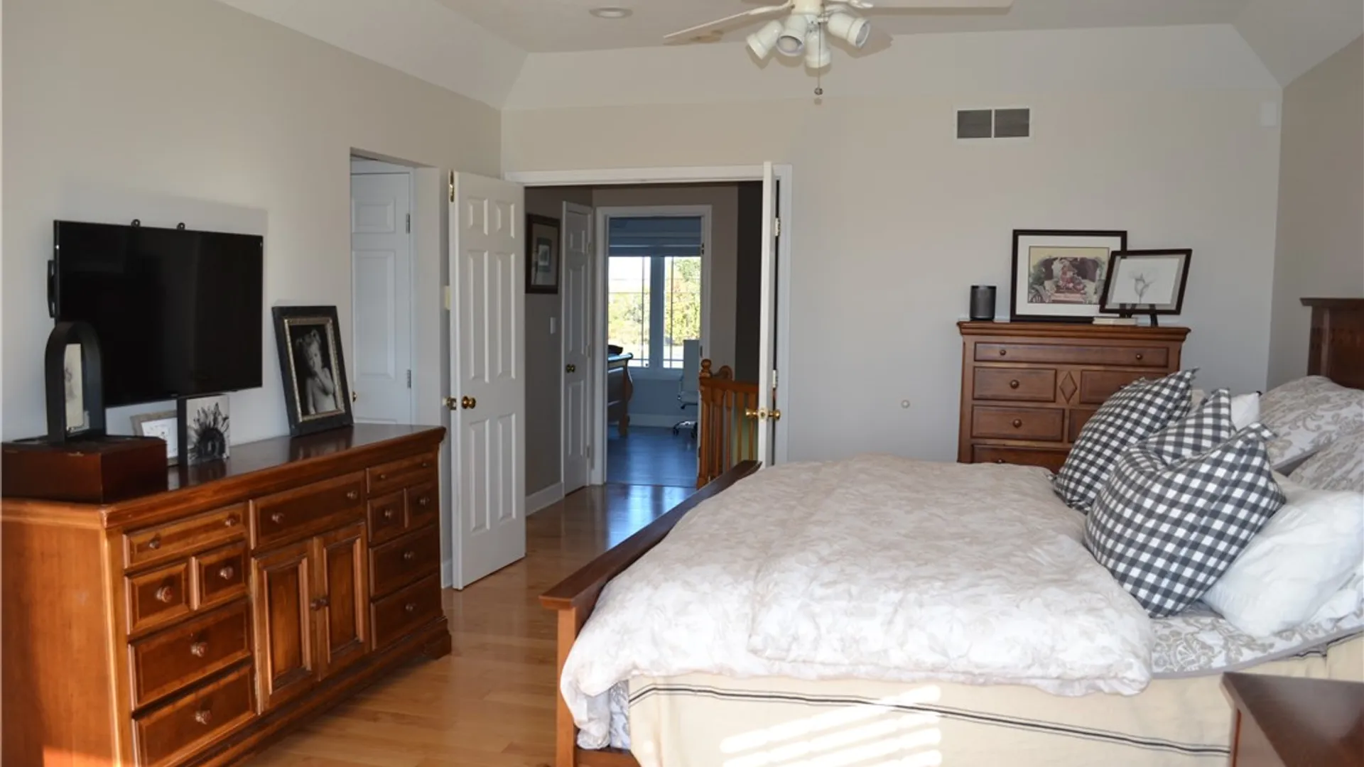 Property at 518 Manitou Beach Road, Greece, NY 14468 23