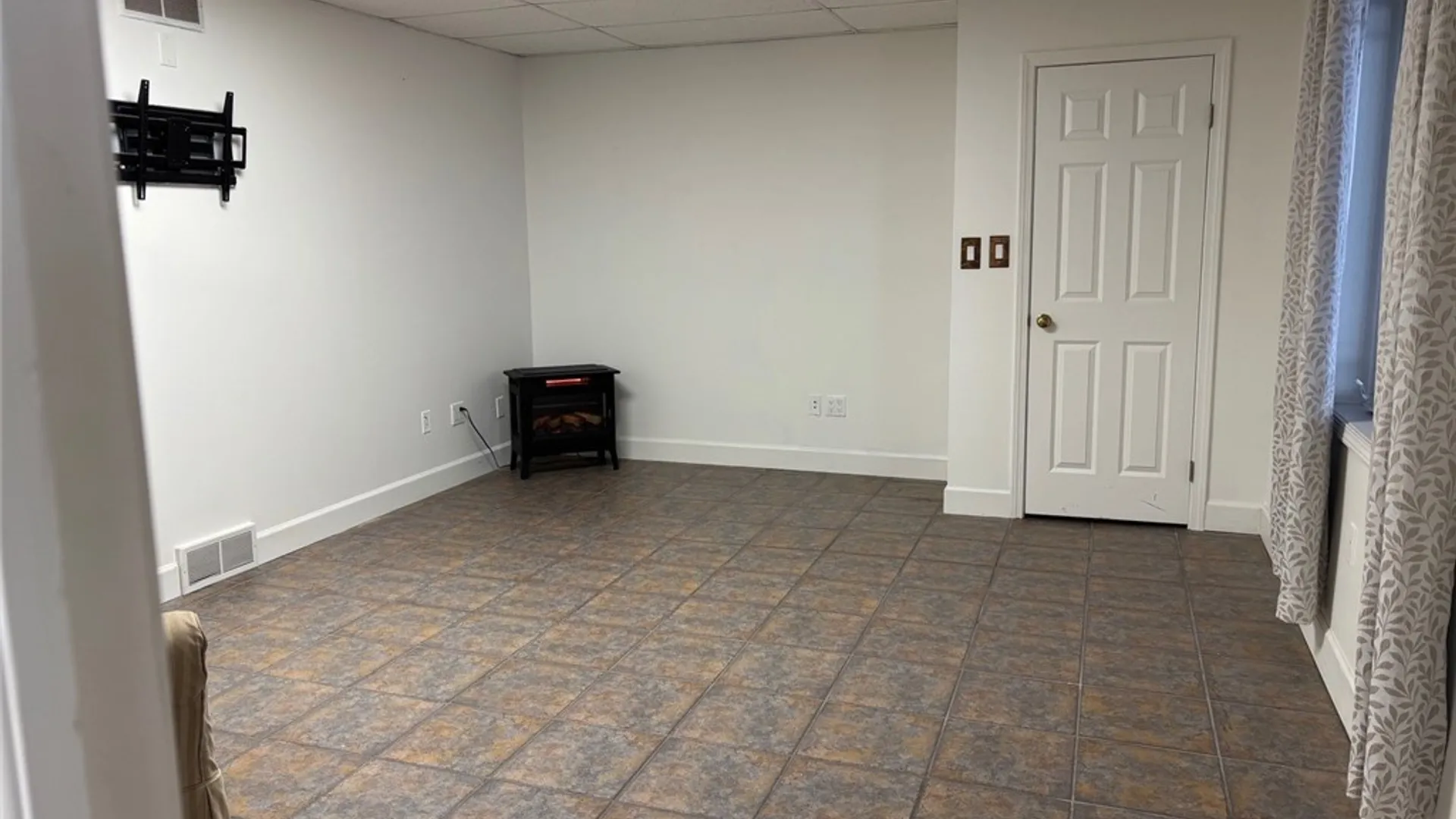 Property at 518 Manitou Beach Road, Greece, NY 14468 32