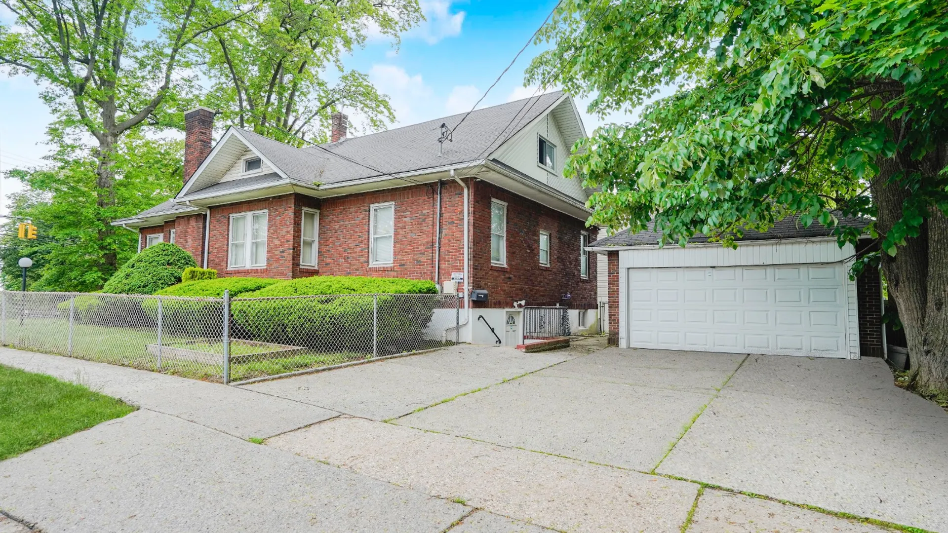 Property at 751 Jewett ave, staten island, NY 10314 2