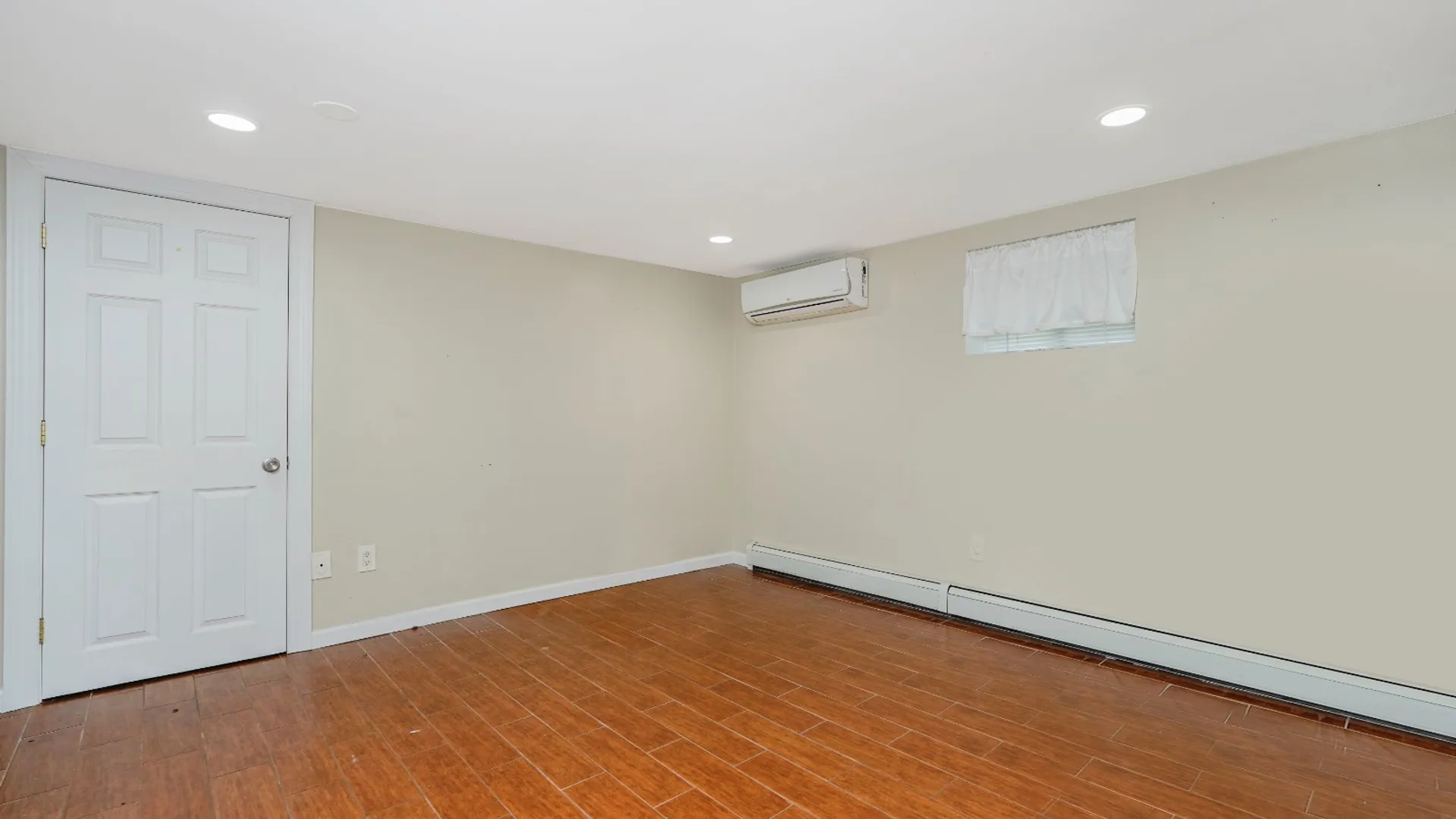 Property at 751 Jewett ave, staten island, NY 10314 6