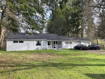 82 University Street, Alfred, NY 14802