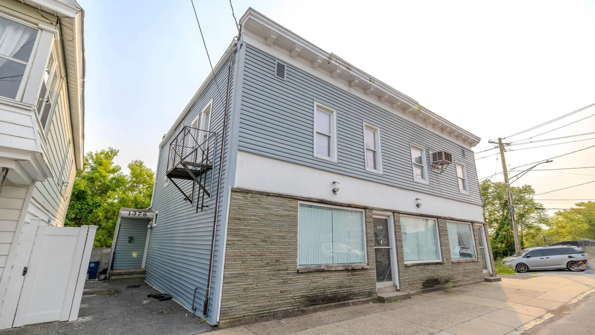 Property at 1374 10th Avenue, Schenectady, NY 12303 2