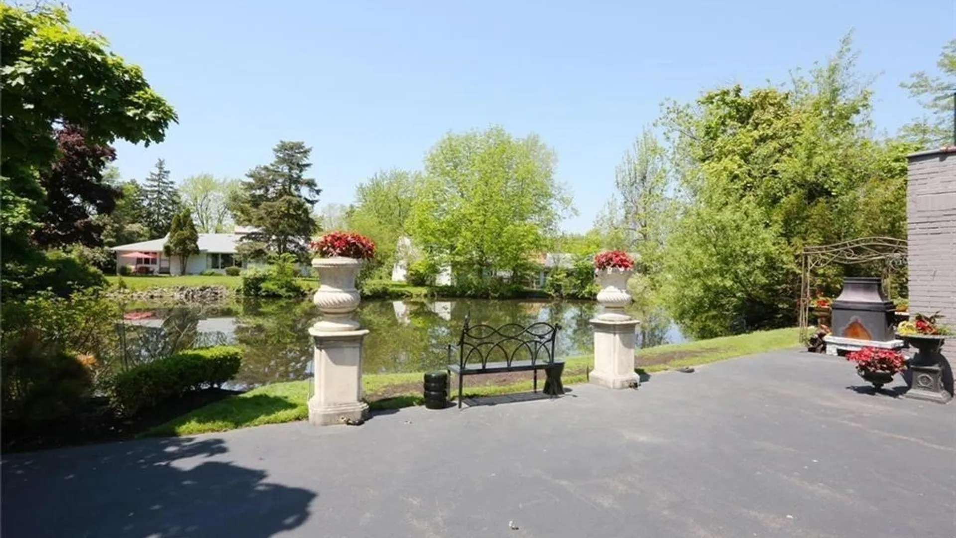 Property at 72 Long Street, Amherst, NY 14221 5