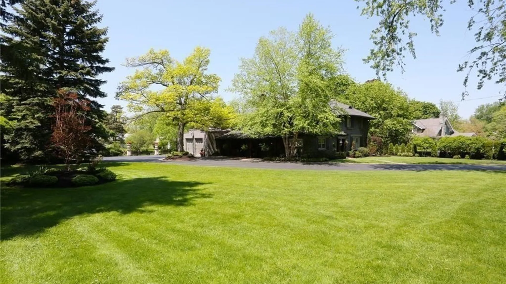 Property at 72 Long Street, Amherst, NY 14221 7