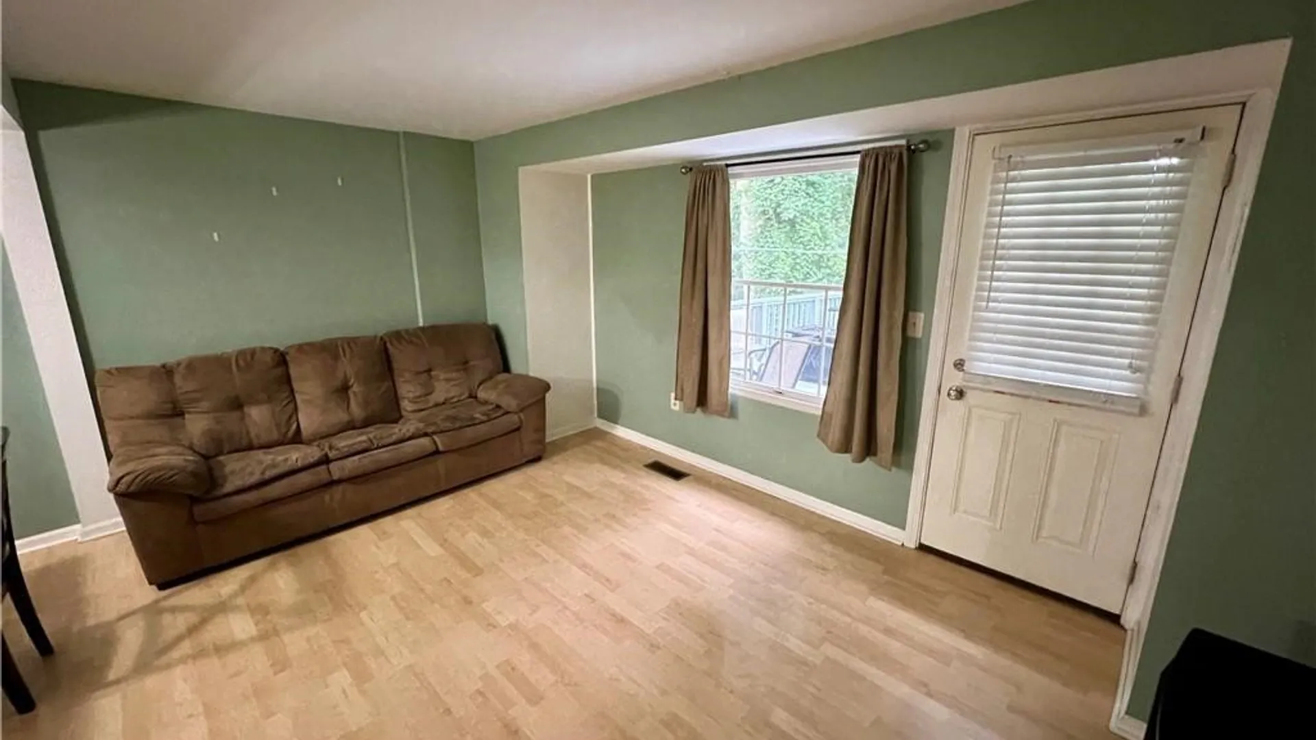 Property at 4431 Heritage Drive, Clay, NY 13090 3