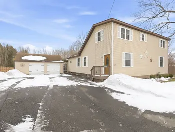 Property at 6292 Mud Mill Road, Cicero, NY 13029