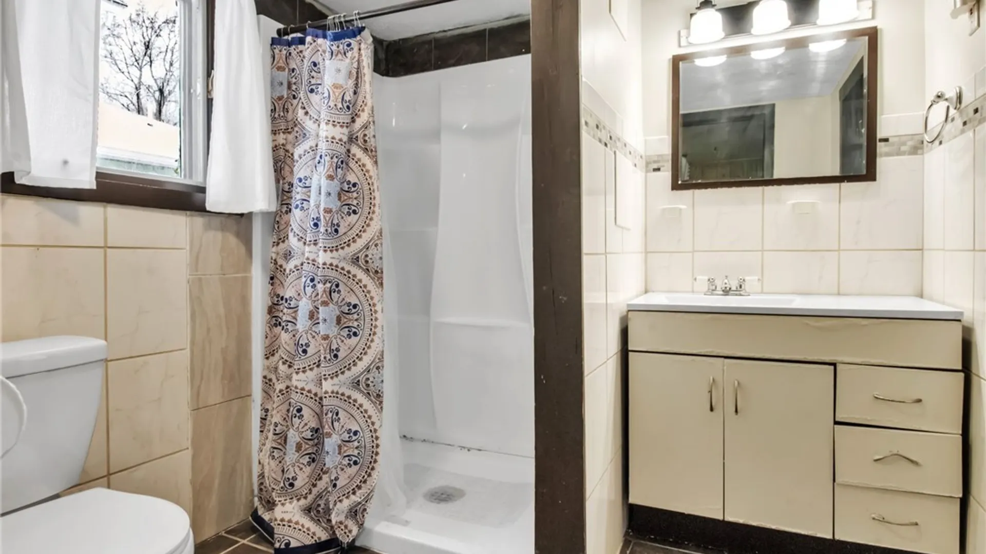 Property at 146 Hoyt Street, Dunkirk, NY 14048 15