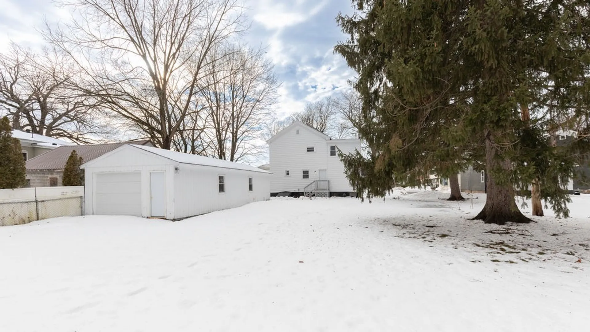 Property at 415 2nd Street, Fulton, NY 13069 30
