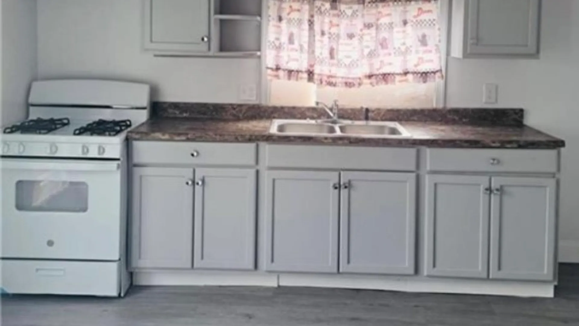 Property at 307 Hudson Street, Elmira City, NY 14904 4