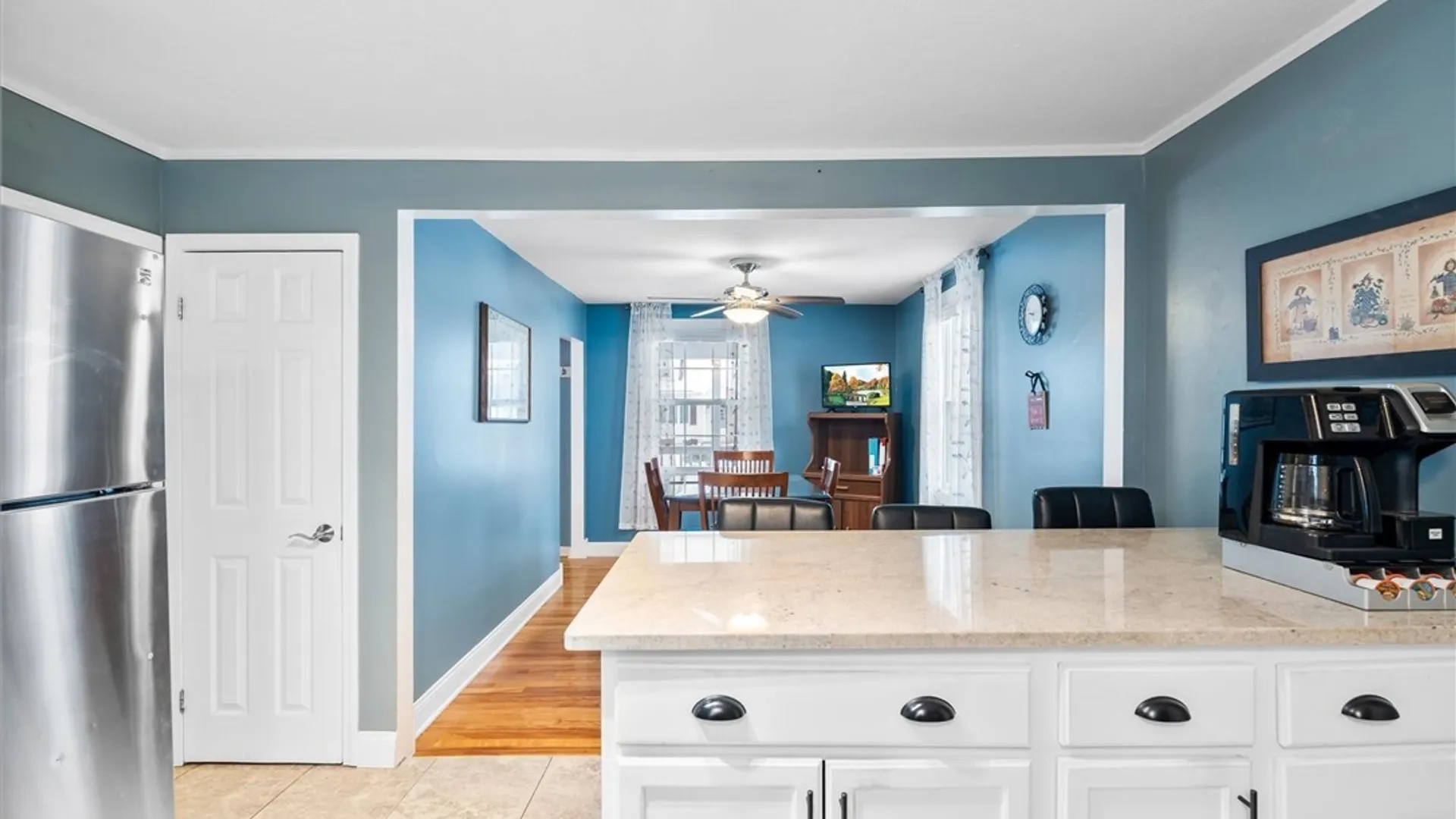 Property at 104 Orchard Drive, Salina, NY 13212 10